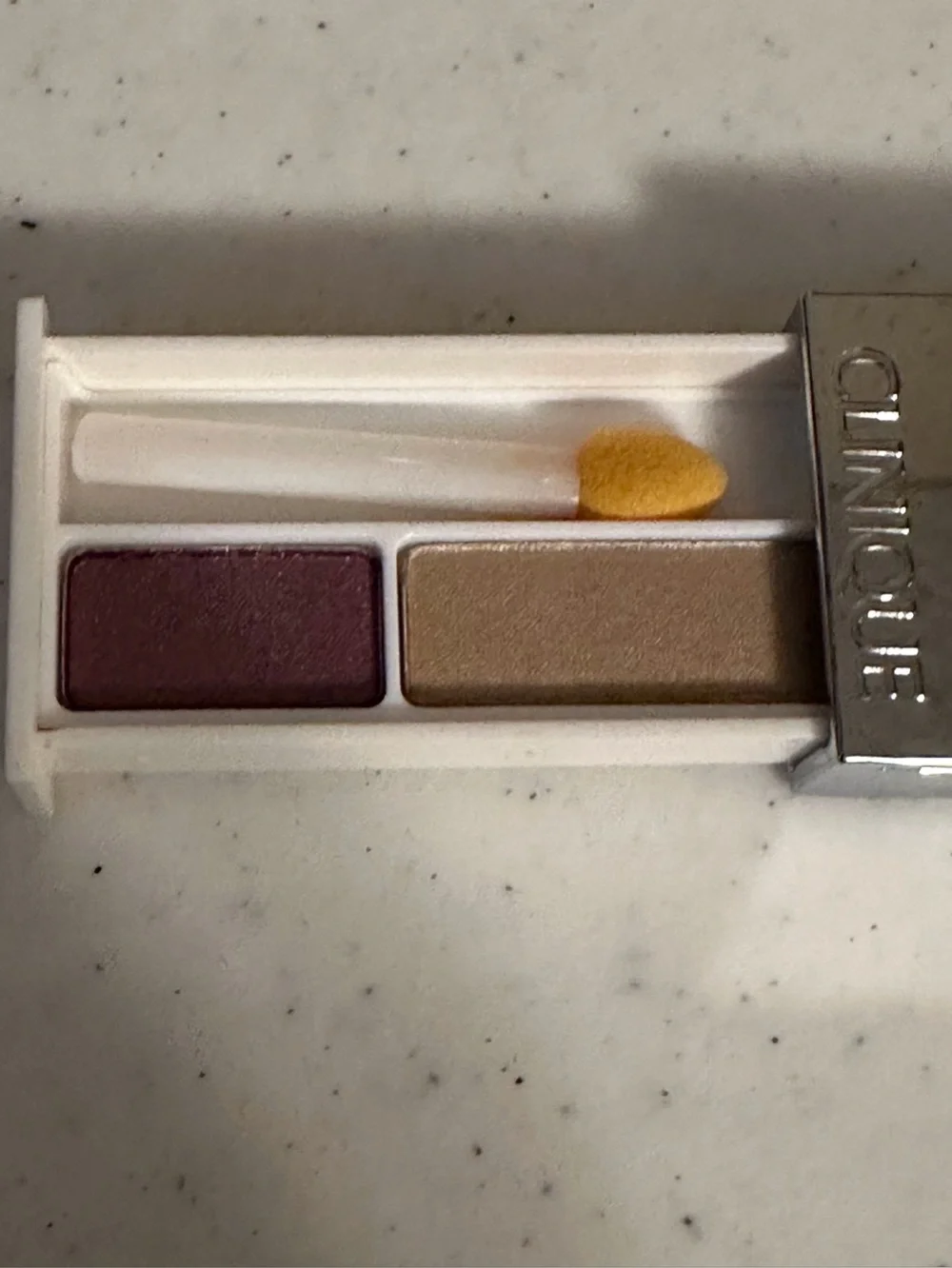 Clinique All About Shadow Duo Eyeshadow – 18 Beach Plum – NWOT– Unused
